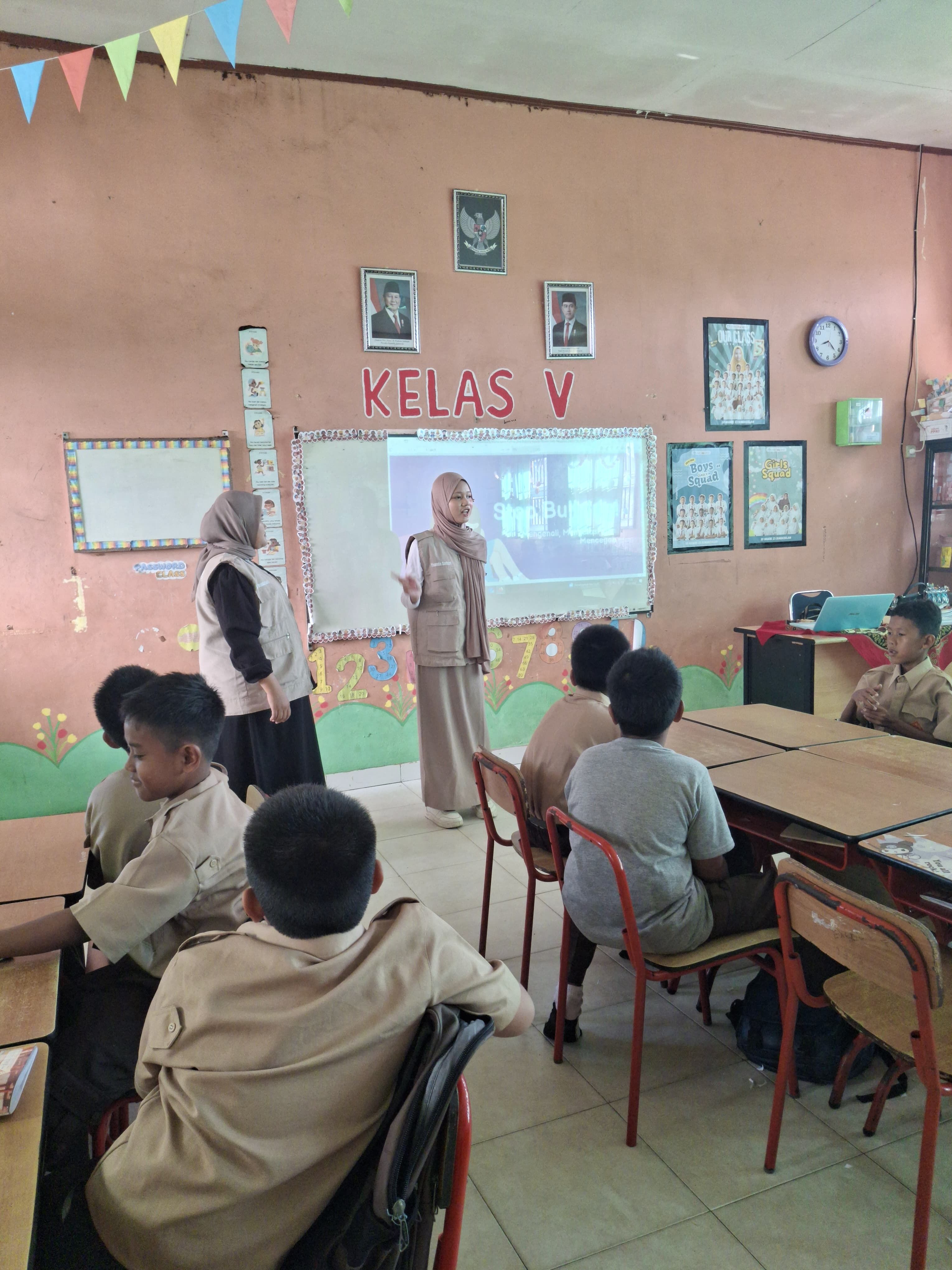 Dosen dan Mahasiswa Prodi BKPI IAIN SAS Babel Laksanakan Sosialisasi Anti-Bullying di SD Negeri 23 Sungai Selan