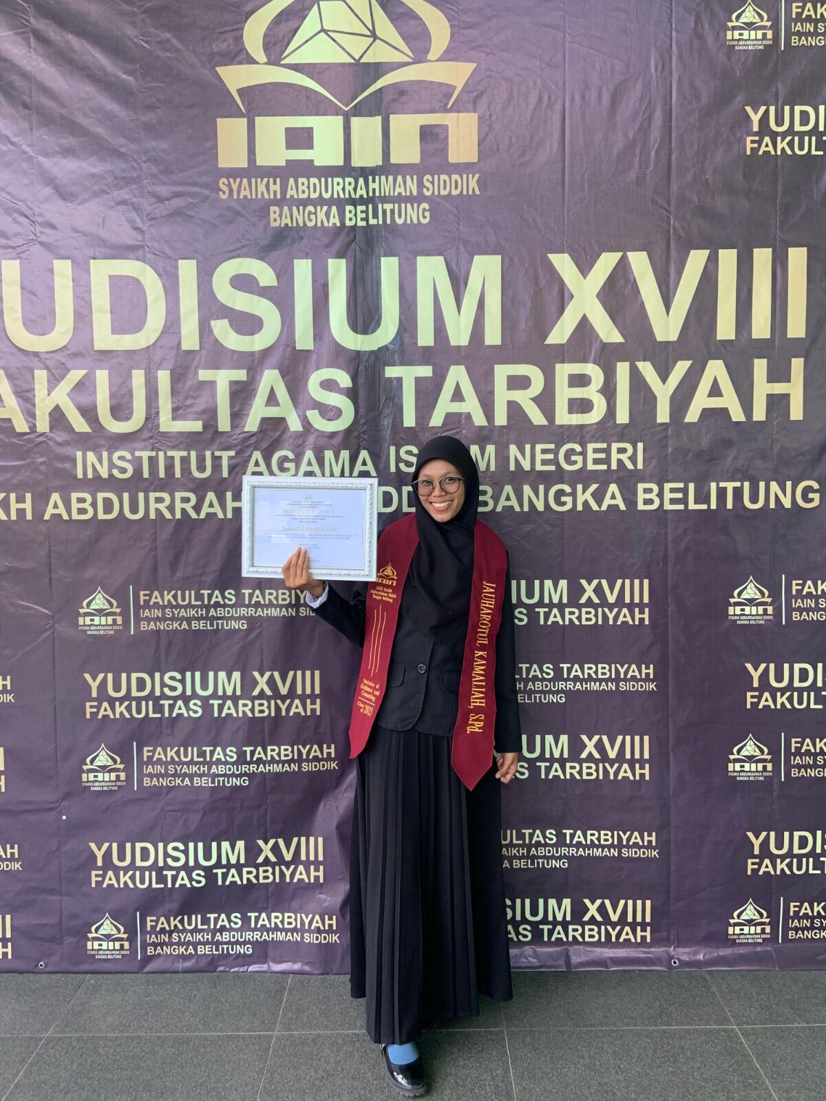 Mengenal Lebih Dekat Jauharotul Kamaliah: Mahasiswa Prodi BKPI Peraih Yudisium Terbaik Fakultas Tarbiyah